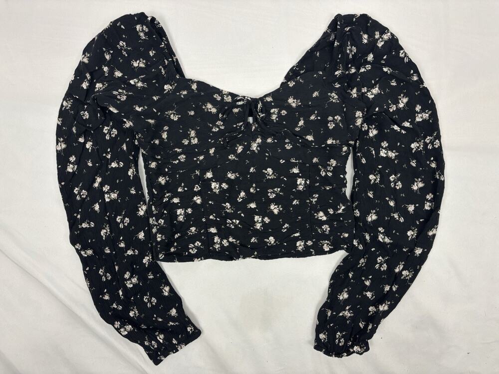 Hollister Black Ditsy Floral Smocked Puff Sleeve Crop Blouse Top Women's Size S